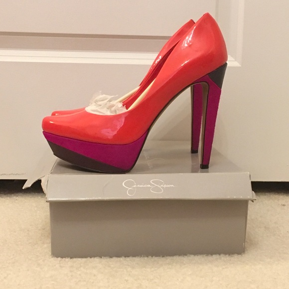 Heels - Picture 2 of 2